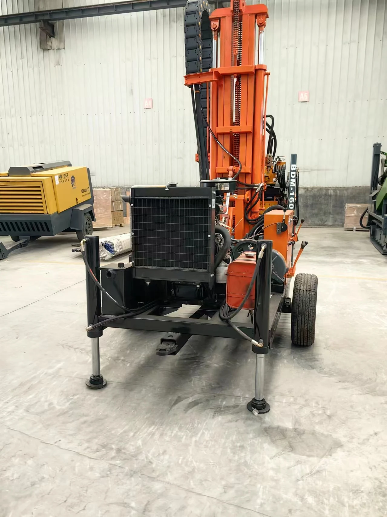 맞춤형 180m 200m 유압 디젤 엔진 수중 시추기