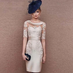 Customized Champagne Scoop Knee Length Mother Of the Bride Dresses 2025 New Lace Prom Gowns Half Sleeve Madre Vestidos On Sale