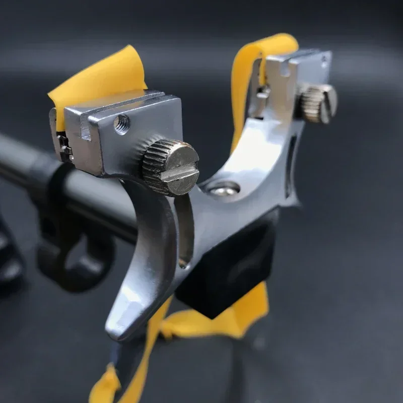 Gummibandspielzeug (VIP)