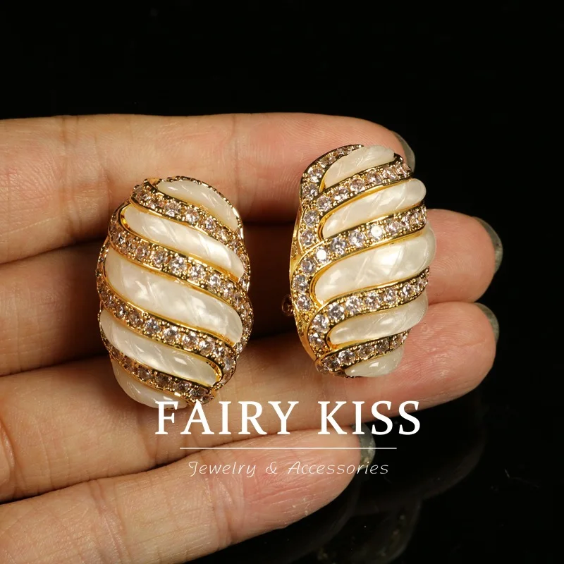 pendientes-de-circonita-con-incrustaciones-de-cera-y-oro-autentico-chapado-en-cobre-antiguo-exquisitos-y-elegantes-para-uso-diario
