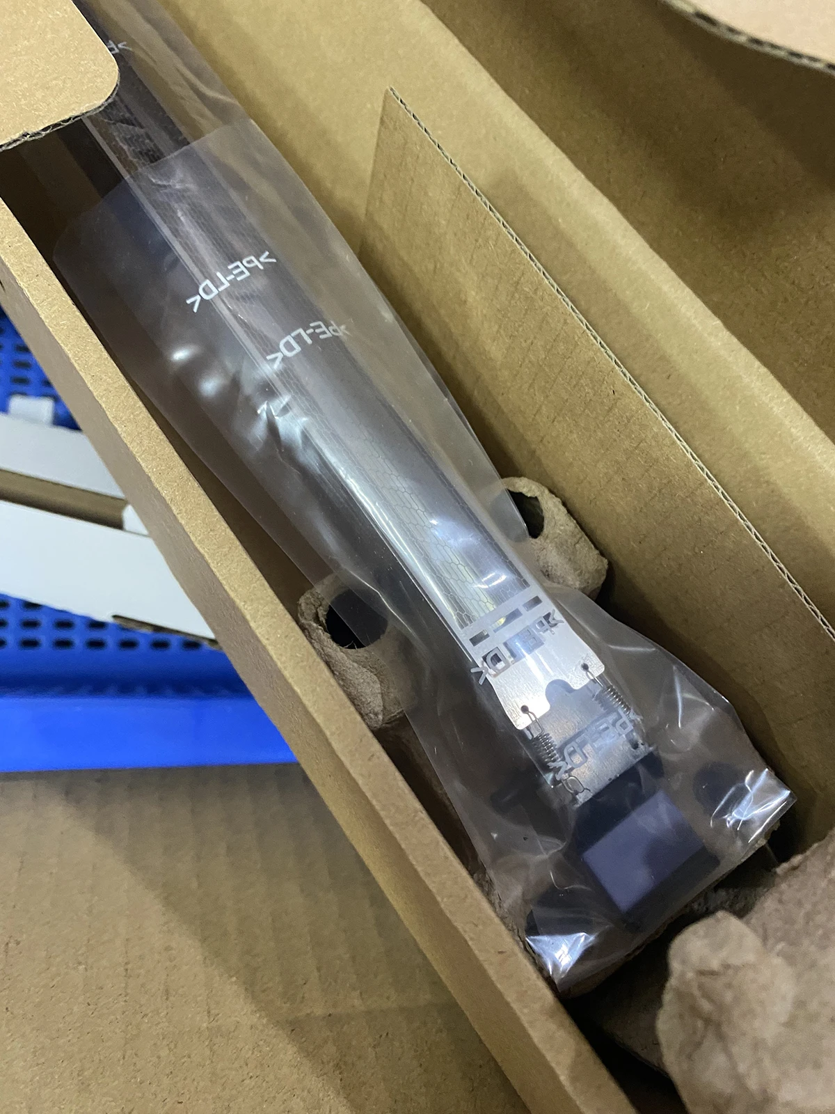 

Коронный блок зарядки для Konica Minolta C6500 C5501 C6000 C6501 C7000 Corona Grid