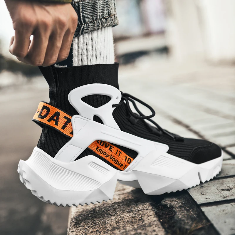 Light Men Sneakers High Top Sock Shoes Breathable Sports Walking Shoes Thick Bottom Men Casual Shoes Large Size 39-46