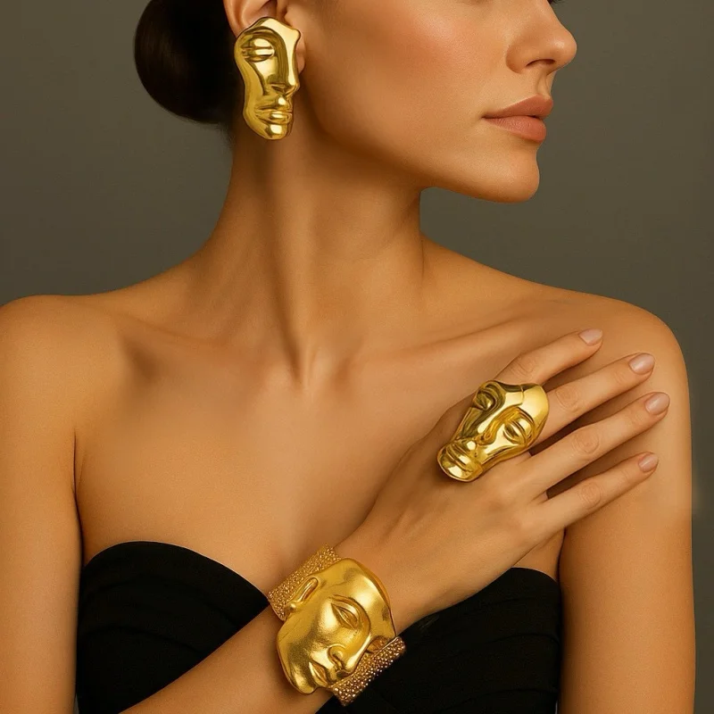

Elegant European Luxury Creative Design Face Mask Jewelry Set for Ladies Commute Daily Party Unique Minimalist Fashion Accessory
