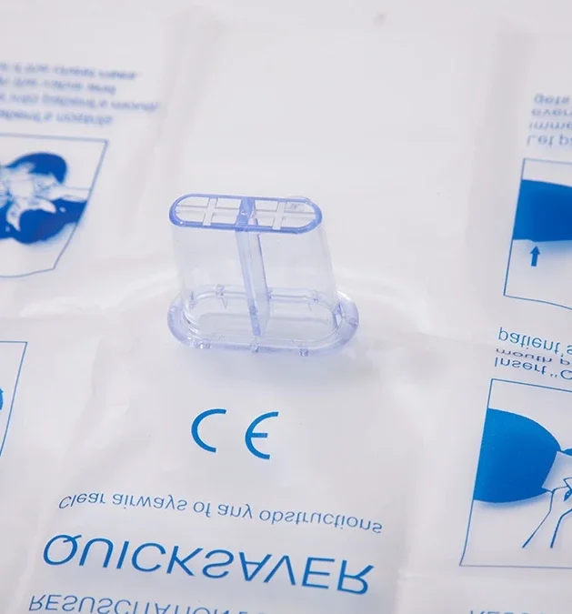 

Mouth-to-mouth Artificial Breathing Mask Disposable CPR Respiratory Mask