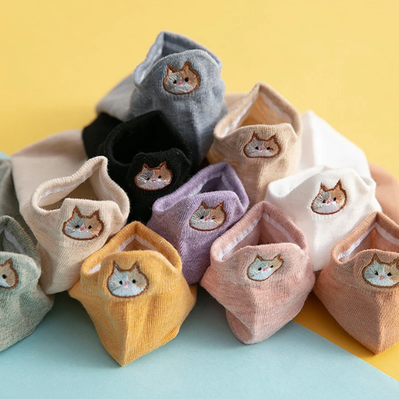 5/10 Pairs Women Short Socks Cartoon Embroidery Cat Funny Fashion Breathable No-Show Low Cut Soft Casual Female Boat Ankle Socks