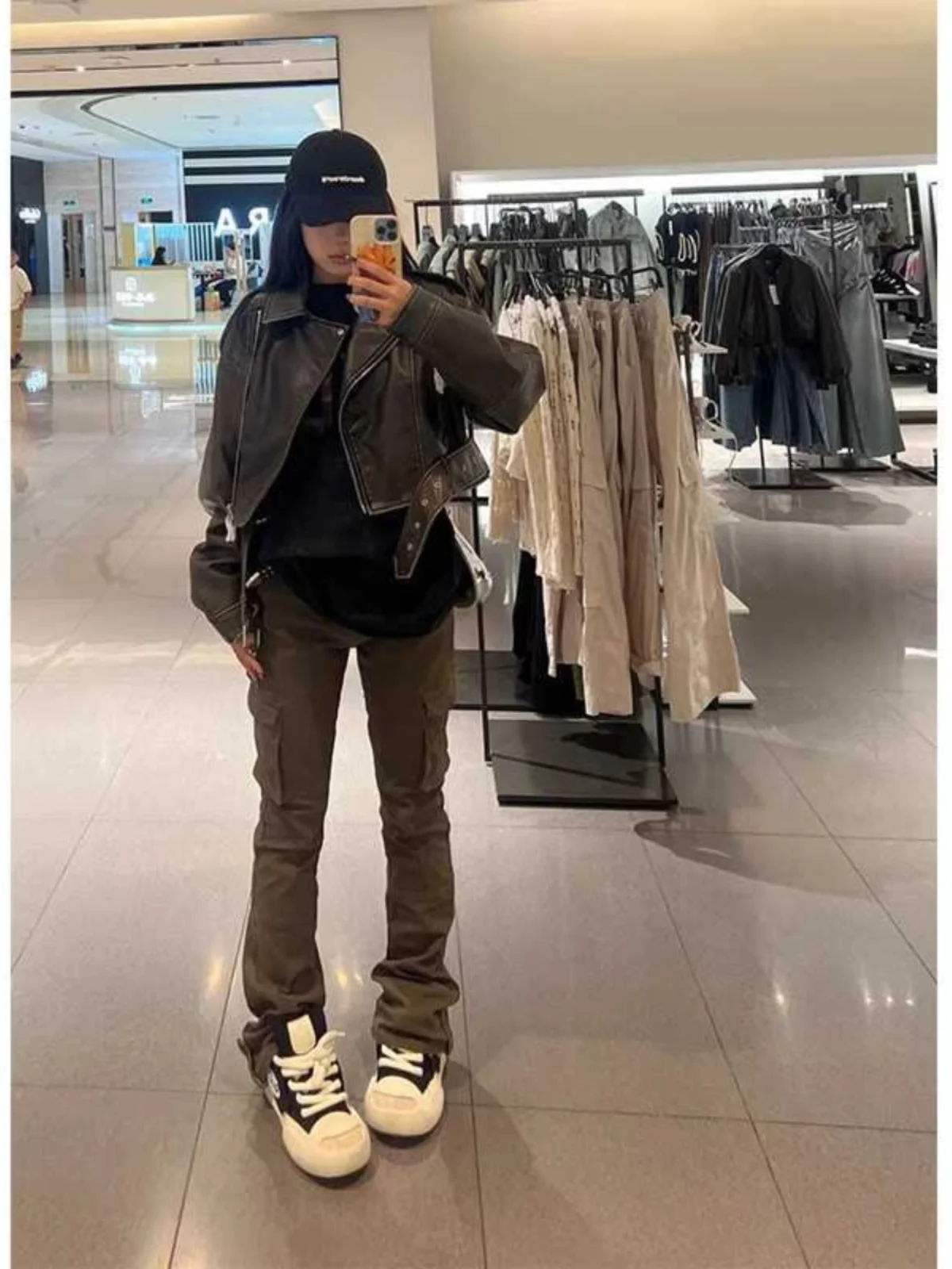 Moto da donna Sle ort sciolto in pelle PU Jaet autunno inverno nuovo arrivo capispalla lungo con colletto rovesciato