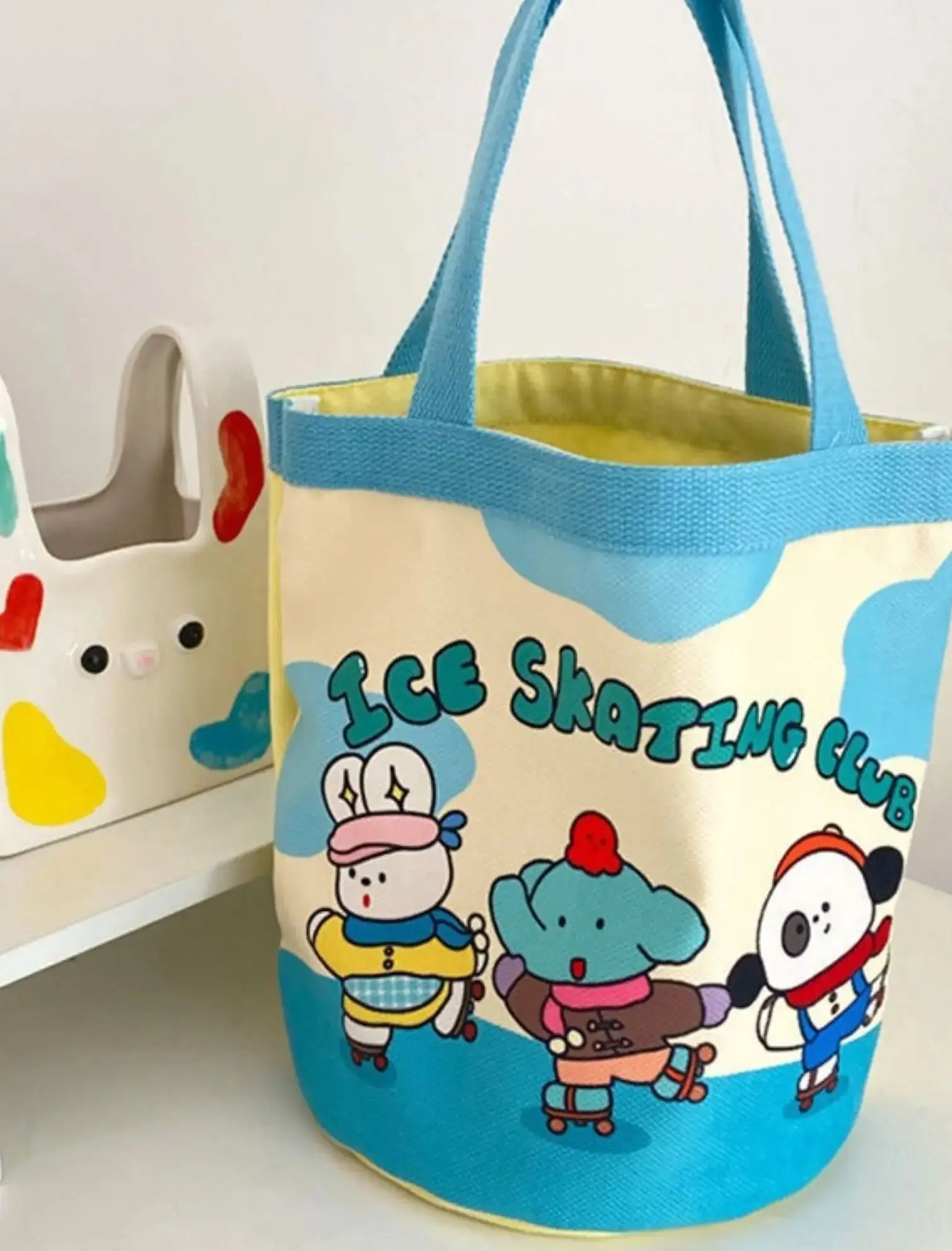 Cute Graffiti Bag for Children's Fun Illustration, Handheld Round Bucket, Mommy Storage Bag, Bento Bag, Office Small Bag