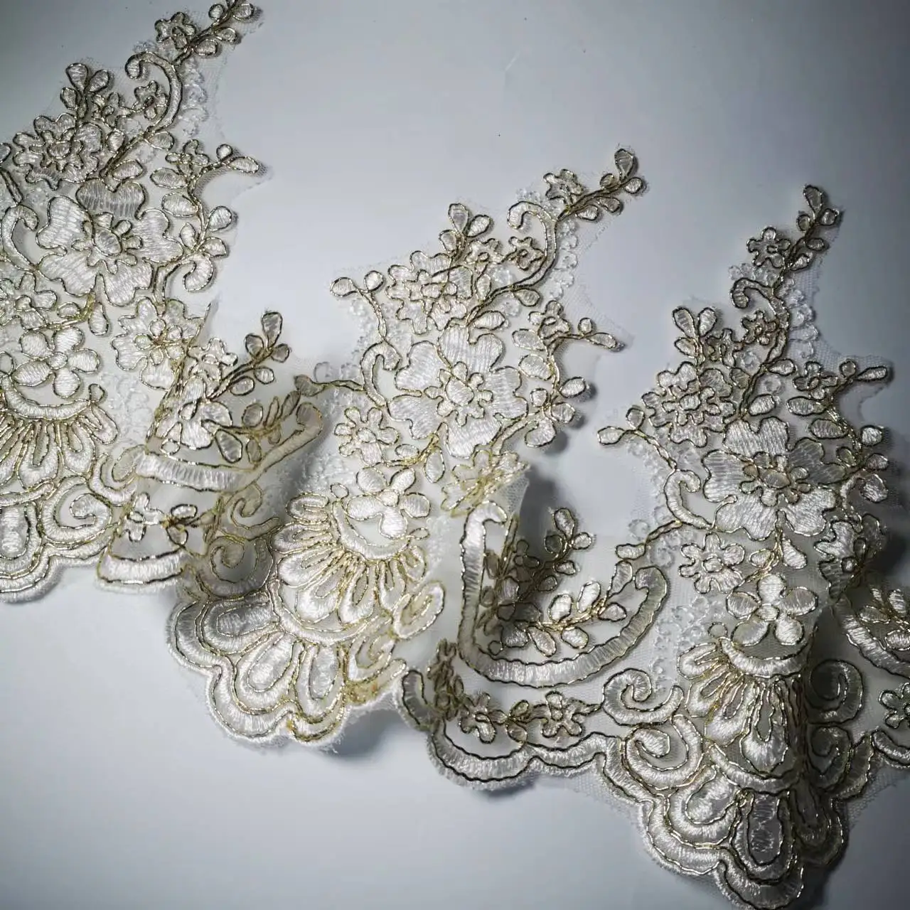 1Yard 23cm wide Exquisite Light Gold Thread Cording Embroidery Lace Dress Home Textile Trimming Lace DIY Decorative Accessories
