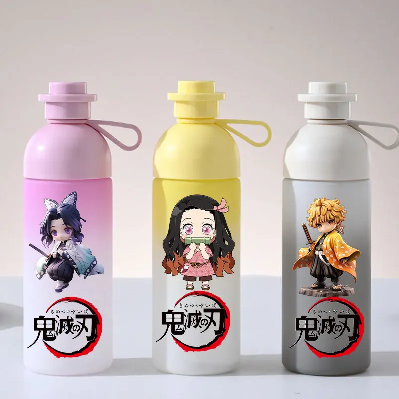Garrafa de água reta beber boca copo das crianças demônio slayer levantamento corda presente 600ml fosco gradiente plástico bonito dos desenhos animados