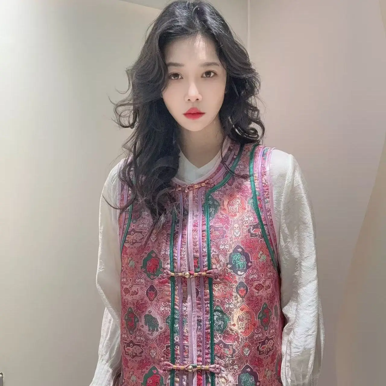 

New September Handmade Chinese Sle Vintage Vest National Trend Loose Fit Hanfu Top for Women Spring Season Regular Length