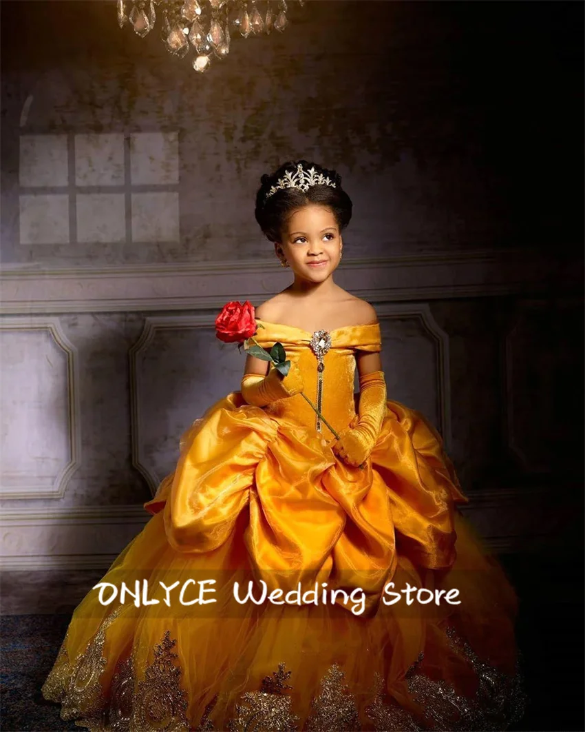 

Elegant Yellow Flower Girls Dress For Weddings Luxury Sequins Appliques Beading Ruched Birthday Gown With Gloves Customized