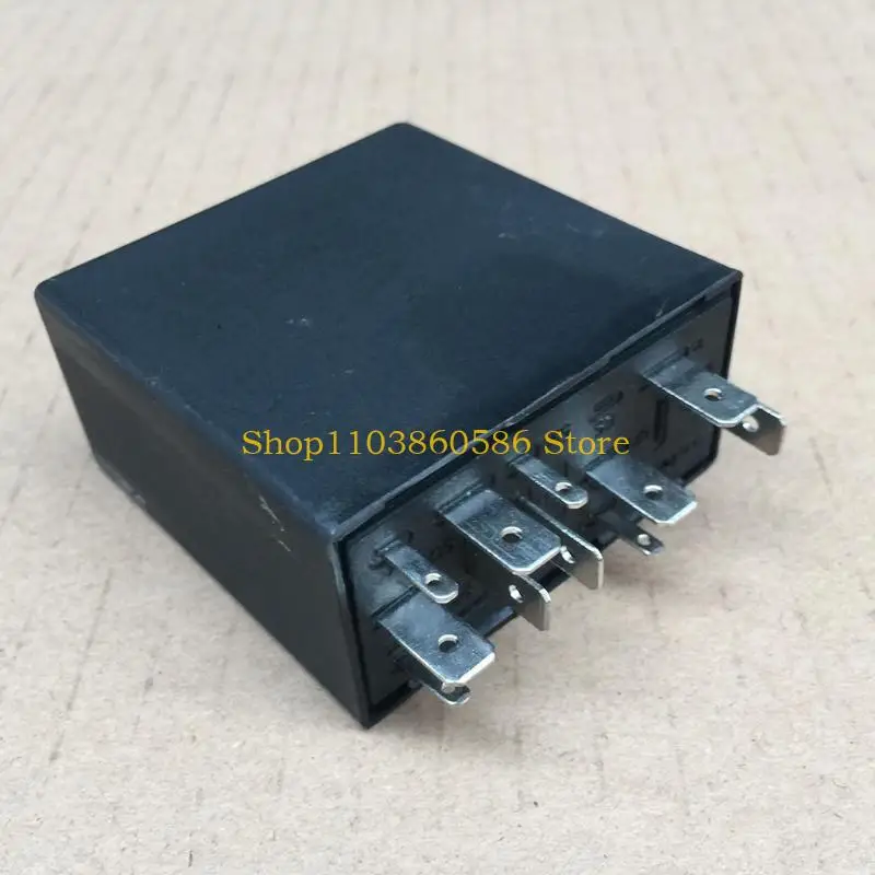 

242A 377 11 Pin Intermittent Delay Wiper Motor Control for Jetta 4B0955531A