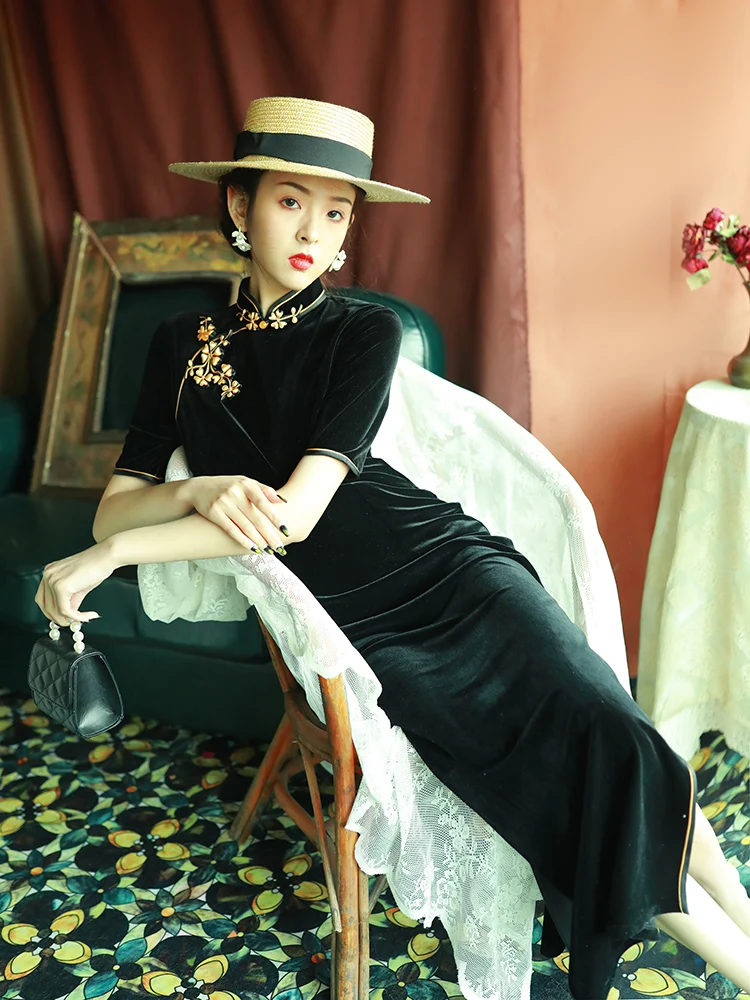 

Вельветовое макси-платье женское черное, улучшенная версия, винтажное, с коротким рукавом, с высоким разрезом, для повседневной носки, онлайн-продажа