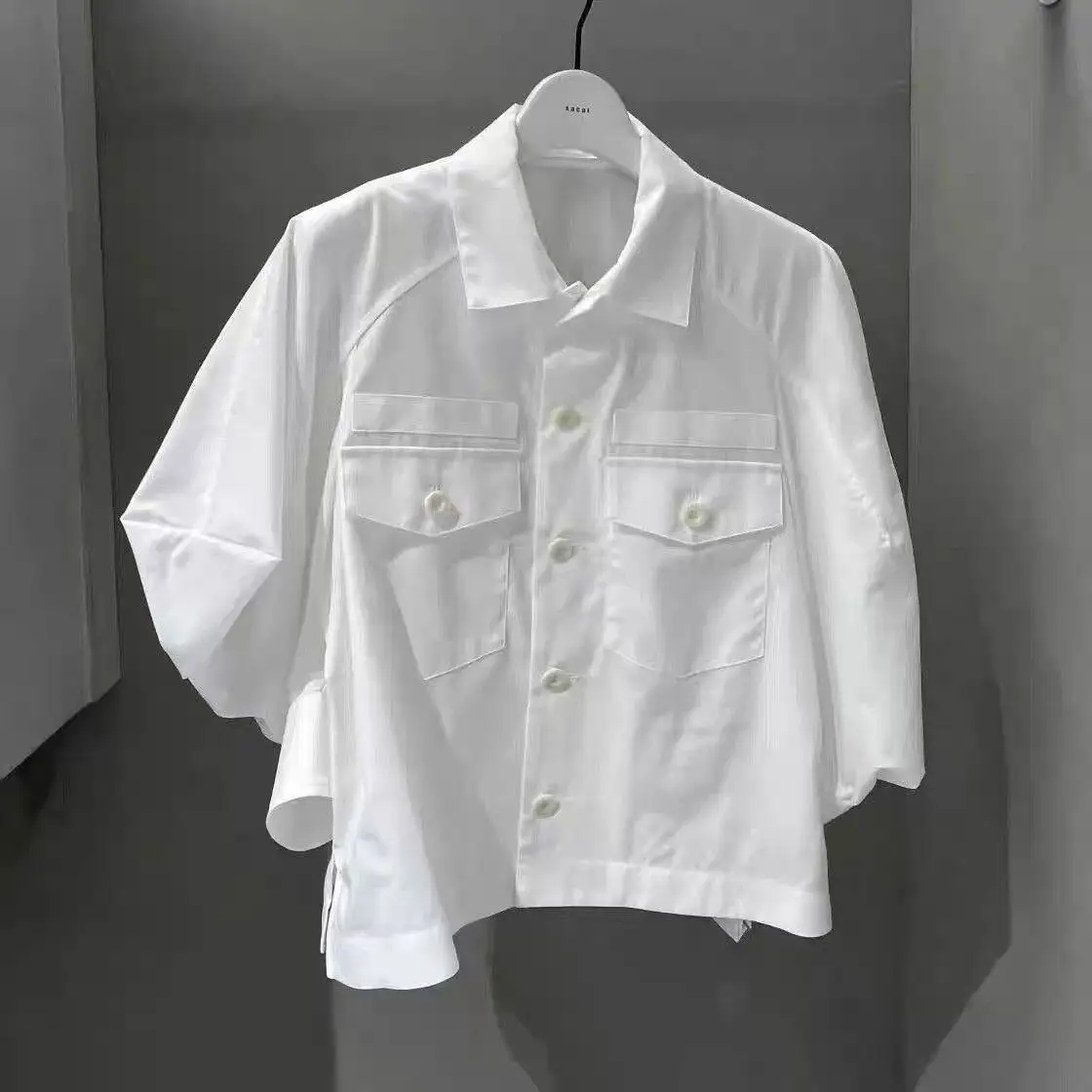 

SAC 25 Solid Color Pocket Shirt Loose Versatile Short Sleeve Shirt