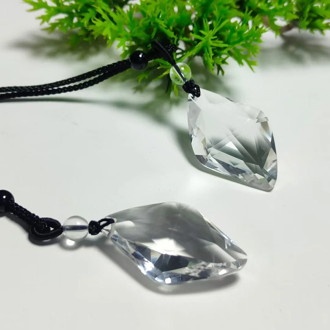 Imagem -04 - Fengbaowu-pingente de Quartzo em Forma de um Losango Cristal Natural Reiki Pedra de Cura Bijuterias Fashion Presente para Mulher e Homem pc