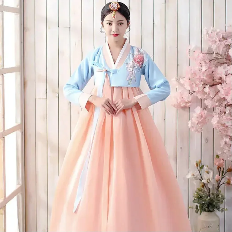 

2025 Korean Performance Dance Ethnic Style Court Costume Set Korean Traditional Hanbok Women's Costume Photo Korean Costume Set