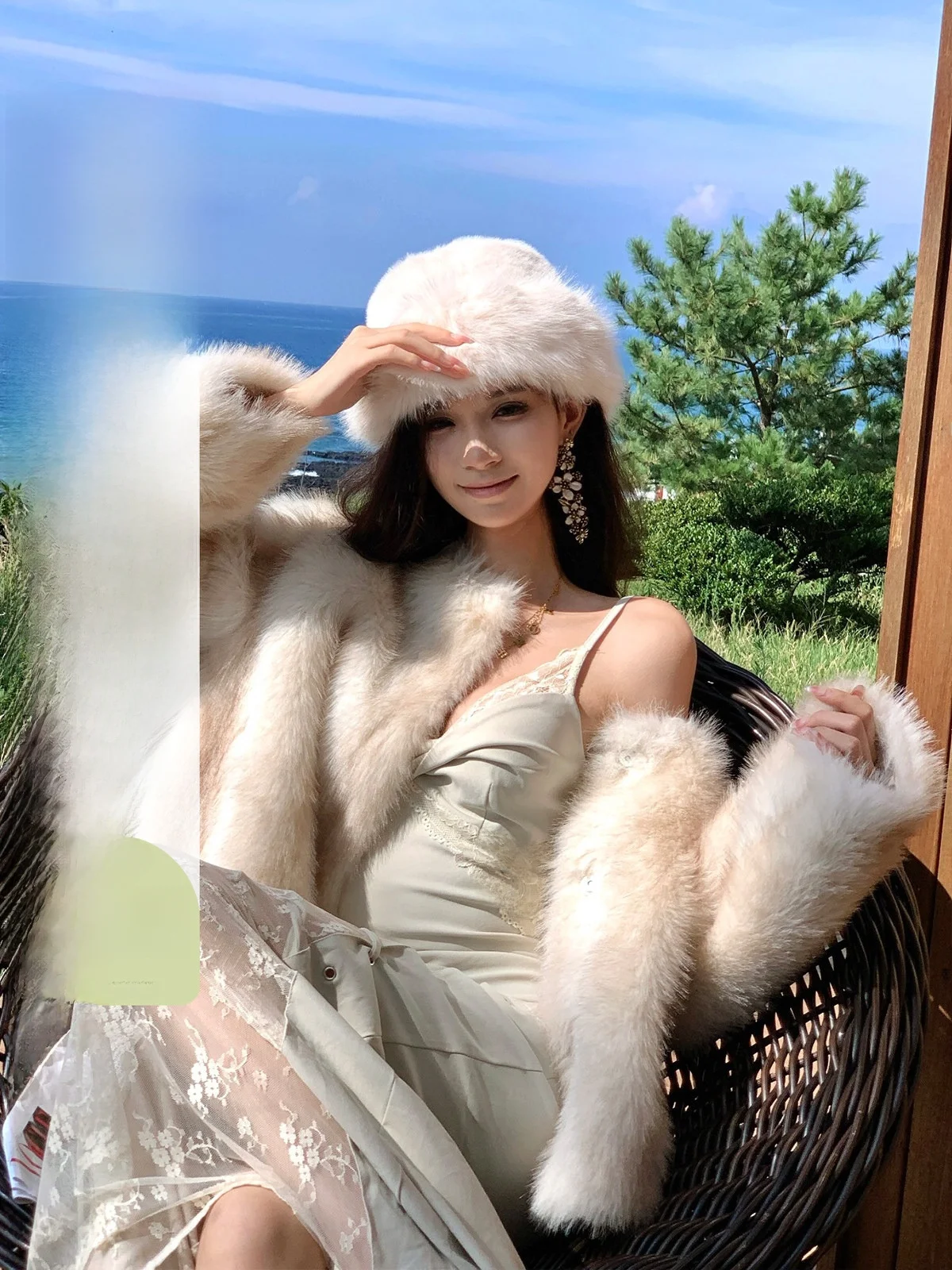 

Экологичная шуба из искусственного меха и кожи для девушек: молодежная зимняя верхняя одежда с круглым вырезом и длинными рукавами
