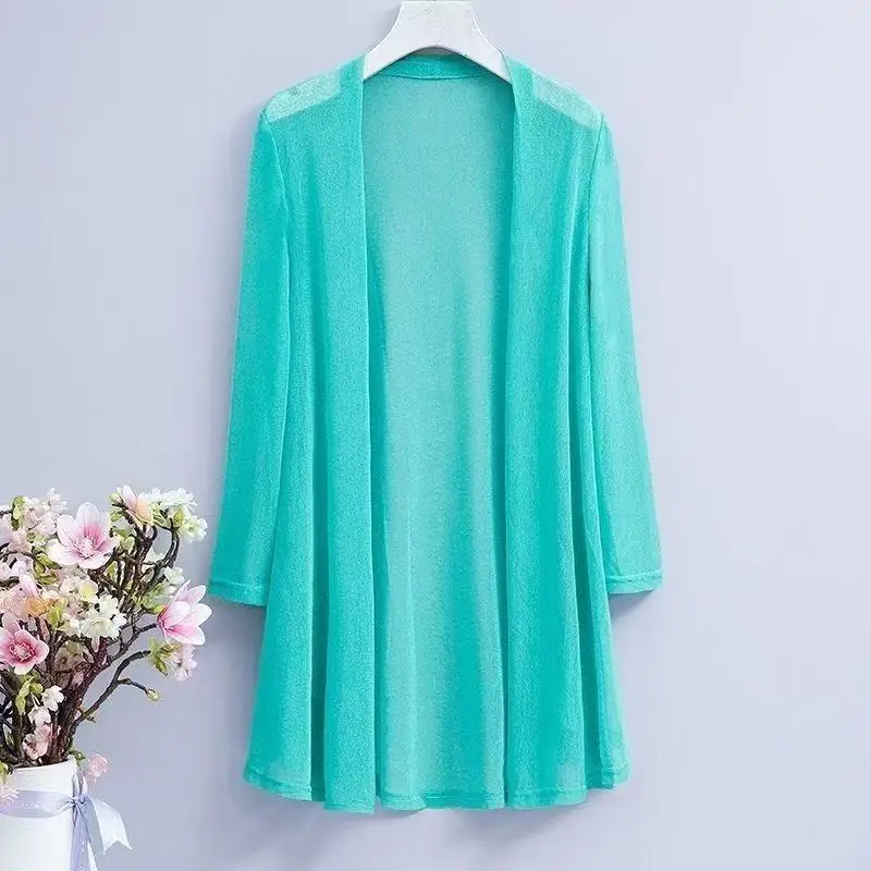 2025 Cardigan maglione lungo casual da donna coreano con protezione solare, morbido, confortevole, semplice, solido, formato libero, cardigan sottile allentato