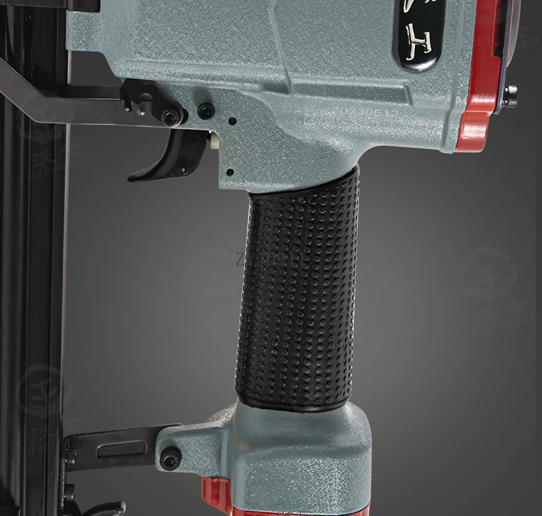 T50 هوائي مستقيم مسدس مسامير النجارة مسدس مسامير الديكور صف مستقيم مسدس مسامير أدوات