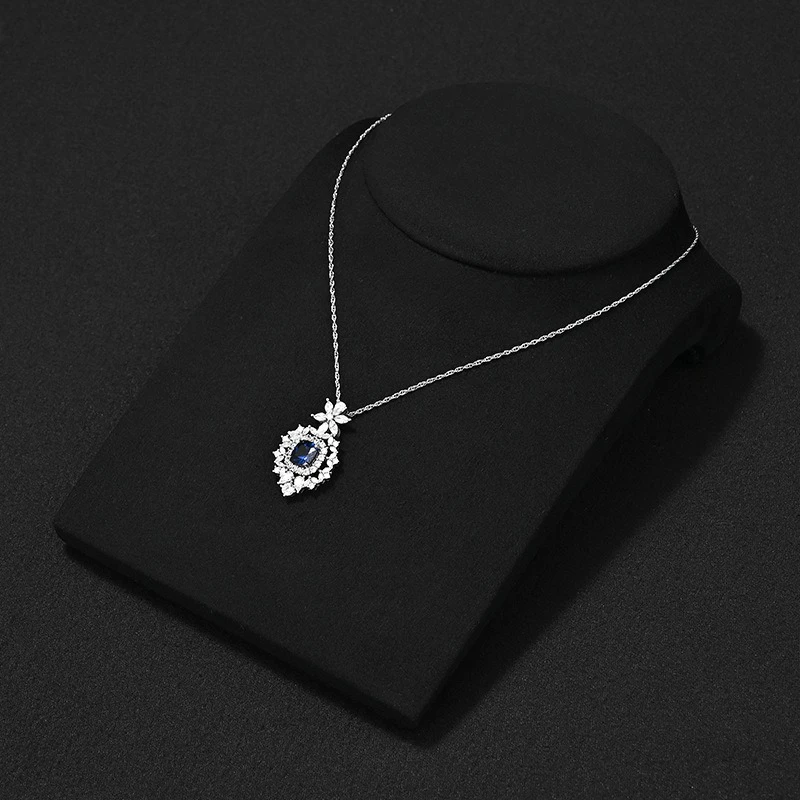 Necklace display stand microfiber necklace model neck portrait shelf window jewelry display props