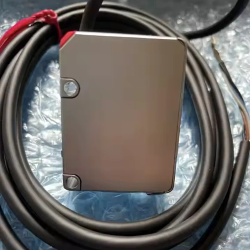 مع الضمان الاستشعار LR-W70 الليزر الكهروضوئي اللون التبديل الاستشعار موقف الاستشعار الأبيض LED IP65 IP67 كابل PVC جديد وأو #3