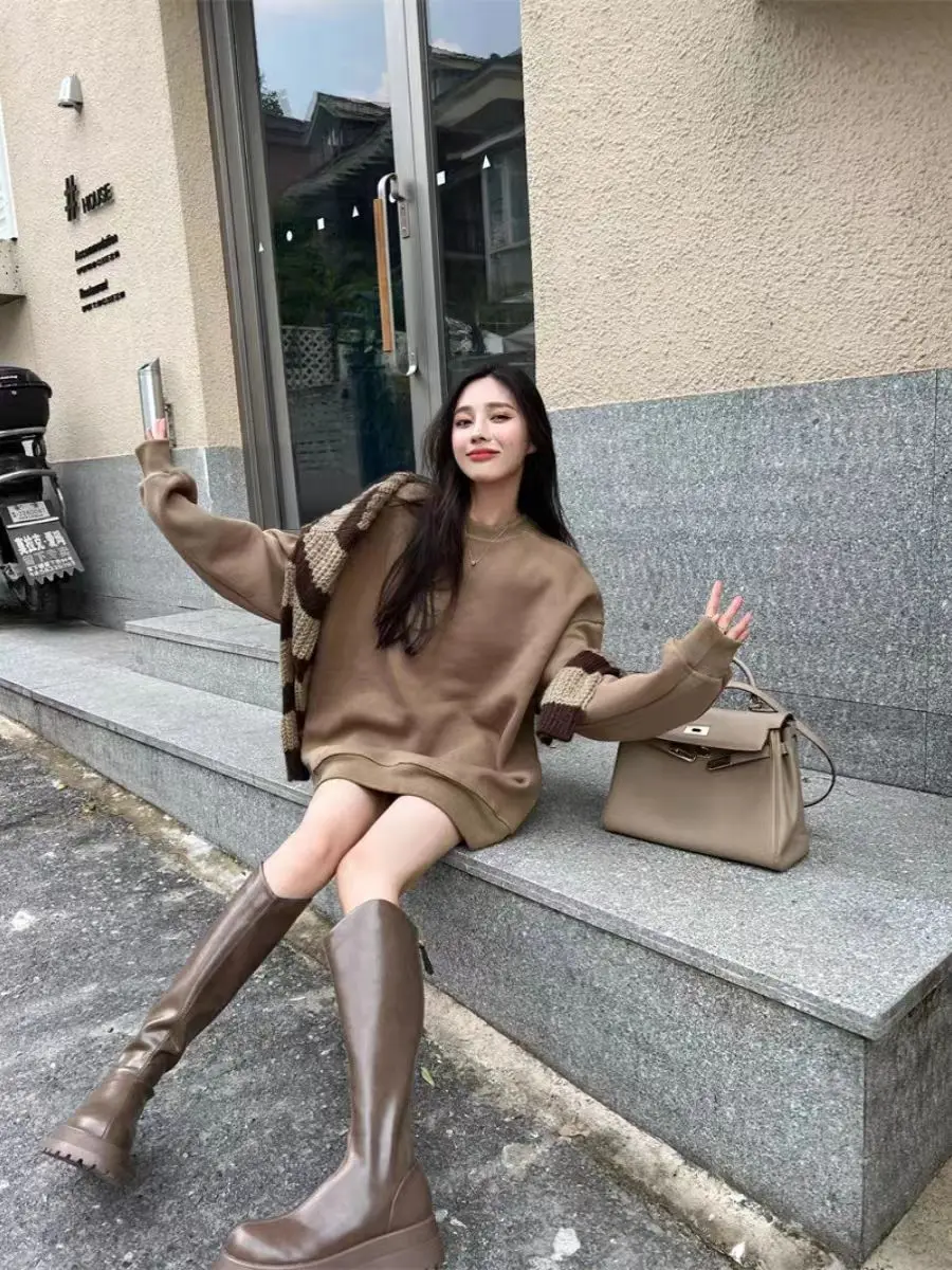 Damskie bluzy Y2K odzież z lat 2000 uniwersalne japońskie retro łatwe do dopasowania aksamitne okrycie wierzchnie amerykańskie z długim rękawem luźne studenckie