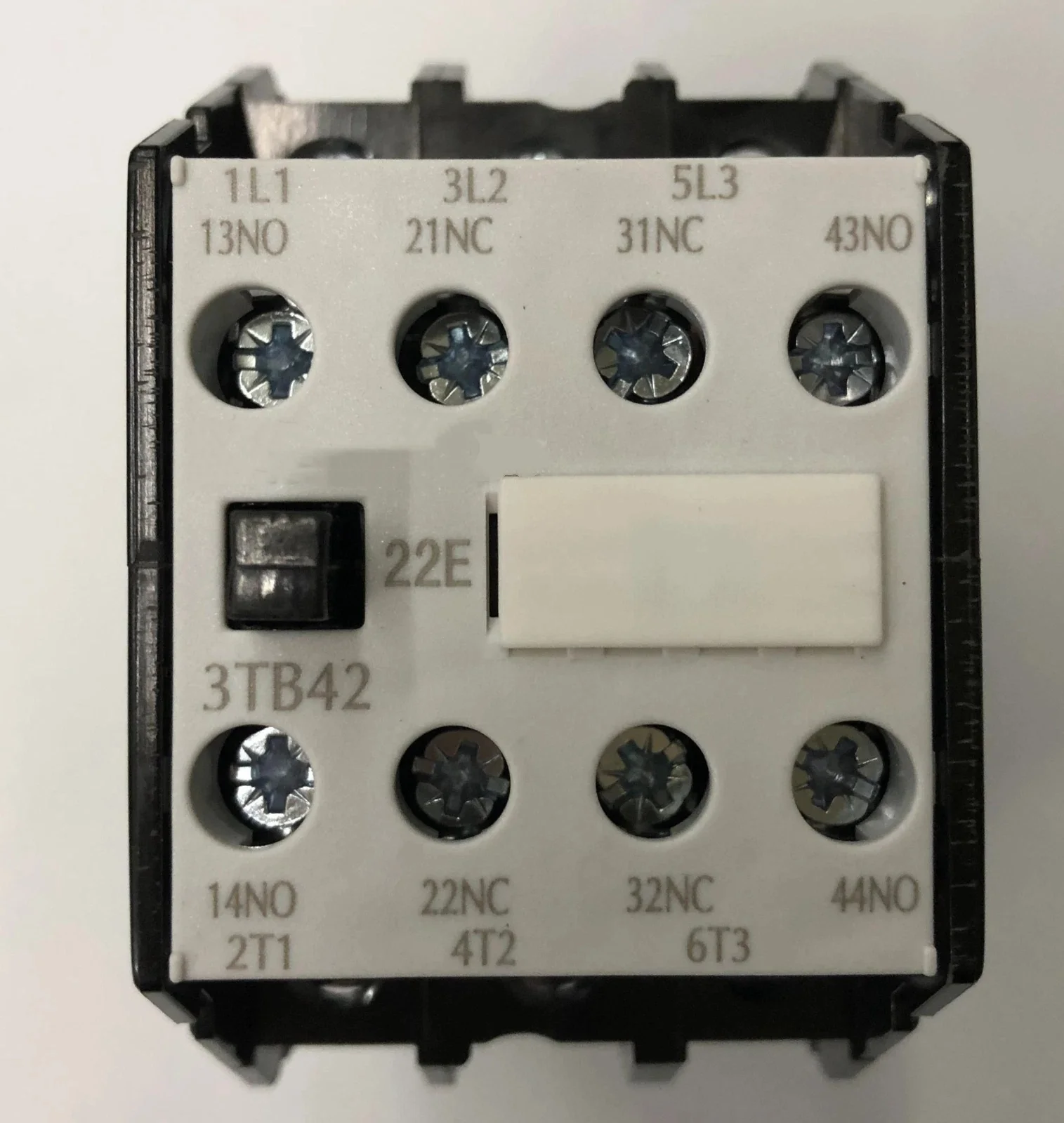 

Contactor 3TB42220XM0 3TB4222-0XM0 220V 16A