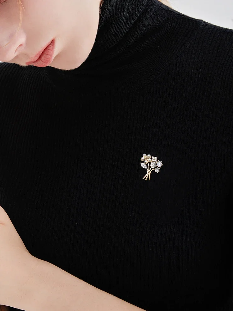 Flower brooch high-end women's neckline decoration