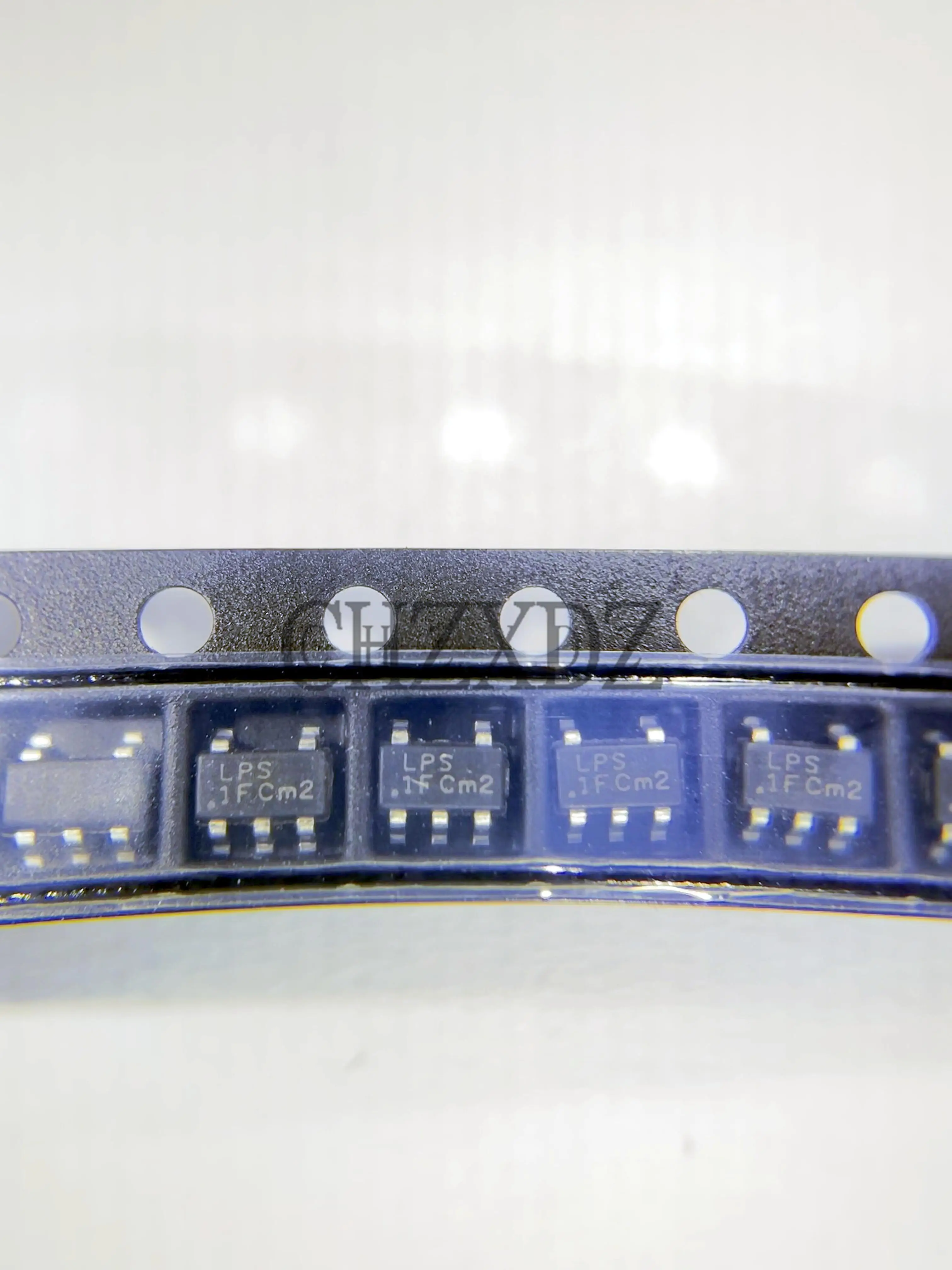 LP3983SAB5F-08: SOT-23-5 reguladores de tensão linear (LDO) ROHS 100% original