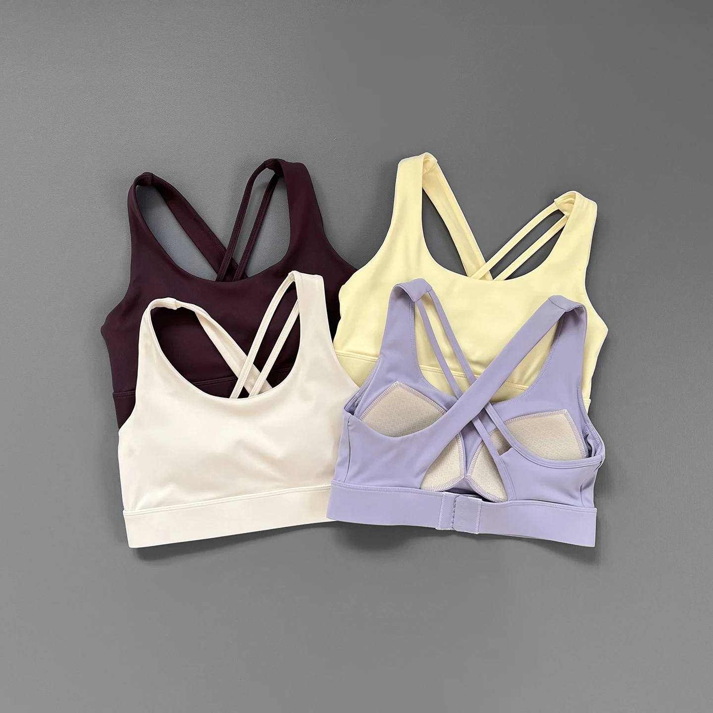 Sport-BH mit überkreuzten Trägern und Rückenverschluss für Damen, stoßdämpfend, gepolstert, für Yoga, Fitness, Laufen, Workout, Aktivkleidung