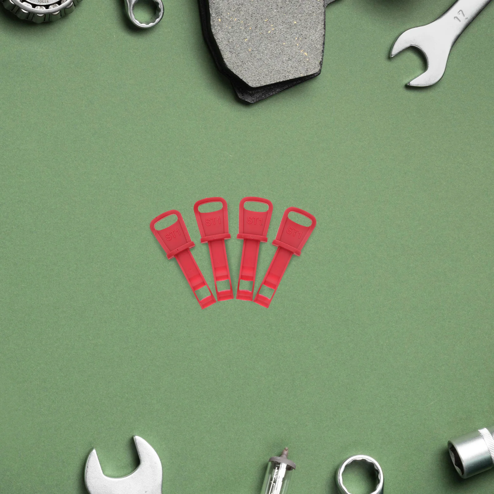 

4Pcs Ignition Keys Universal Compact Replacement Snow Thrower Accessories Daily Use Key Set