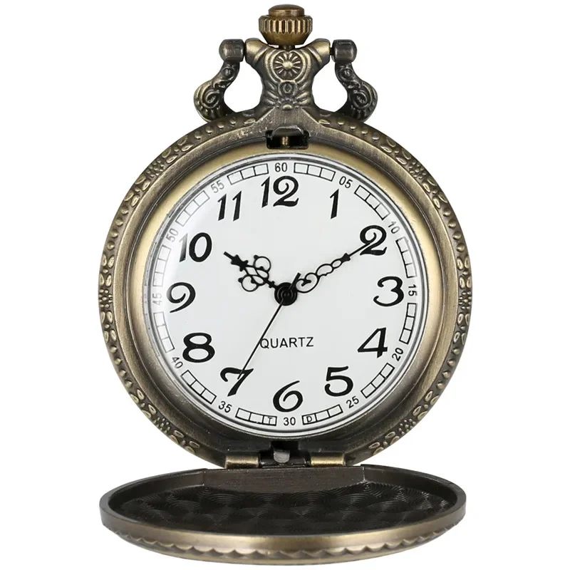 Bronze Turkey Flag Design Moon Star Pattern Retro Quartz Movement Pocket Watch for Men Women Sweater Necklace Chain Timepiece