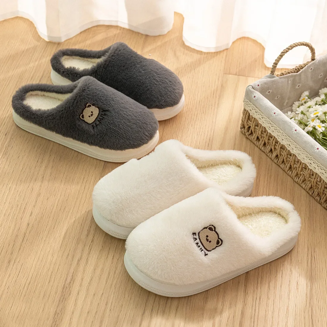 Couples Winter Home Slippers Women Shoes Cute Cartoon Bear Slipper Men Warm Plush Slides Indoor Bedroom Non-Slip Floor Flats