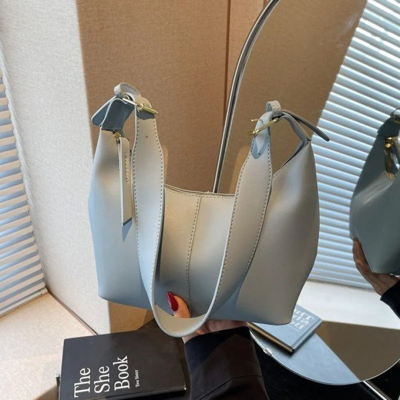 

Известная дизайнерская кожаная женская сумка через плечо Элитный бренд Модная элегантная элегантная винтажная повседневная сумка для рукоделия ​