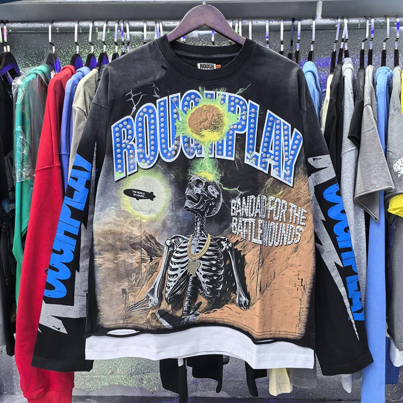 

Loose Round Neck Rough Play Top Tee High Street Skull Print Washed Black Splicing Hole Long Sleeve ROUGHPLAY T-shirt
