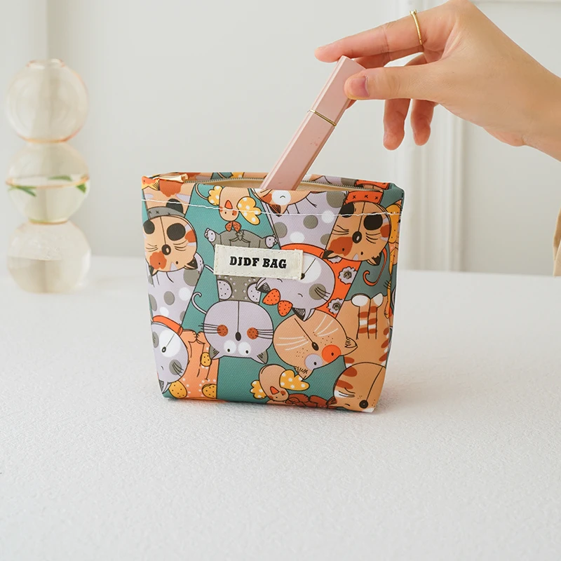 Makeup bag small green cartoon cat PVC waterproof portable coin purse cosmetics lipstick cushion storage bag commuter clutch