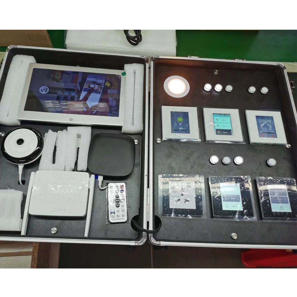 

Lanbon Smart Home Switch Automation L8 Series Home Kit Wifi Mesh Smart Switches Sockets Demo Box case