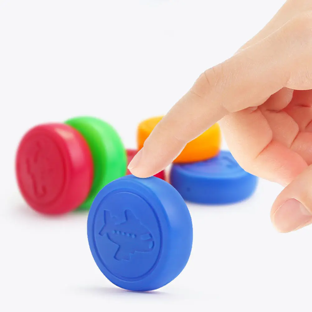 

16Pcs Flying Chess Pieces Plastic Board Game Accessories Durable Portable Educational Entertainment Playthings for Home Travel