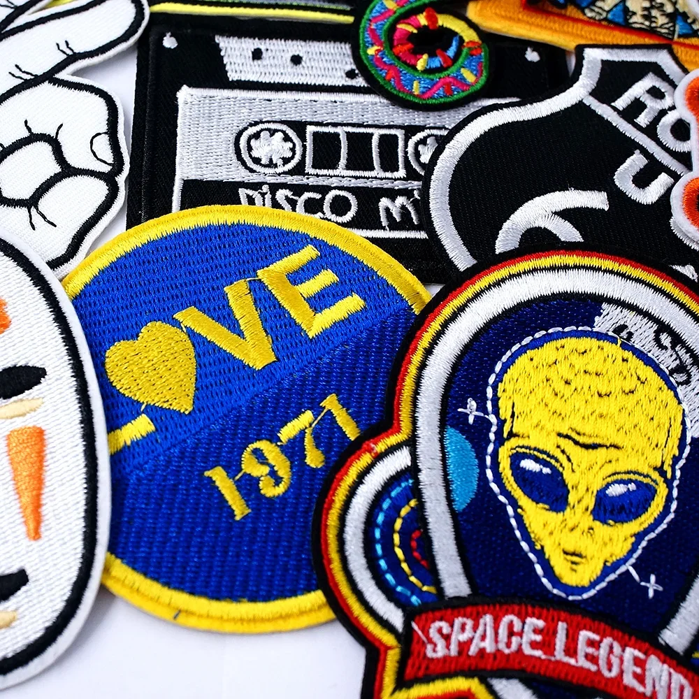 ROUTE66 Wolf Love 1971 Badges Embroidery Patches Applique Ironing Clothing Sewing Supplies Decorative Che Butterfly