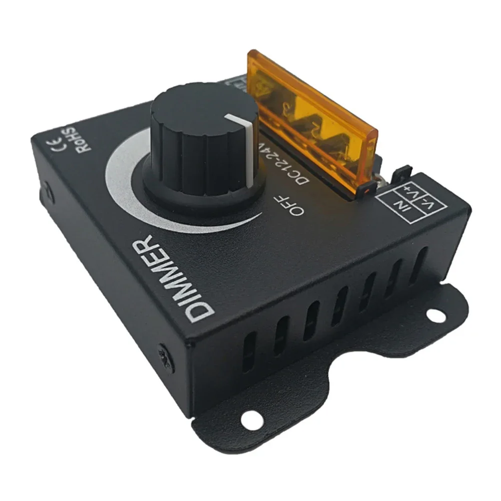 DC 12V-24V LED Dimmer Switch 30A LED Controller monocromatico PWM Digitale Dimmer continuo per striscia lampada Lampada monocolore