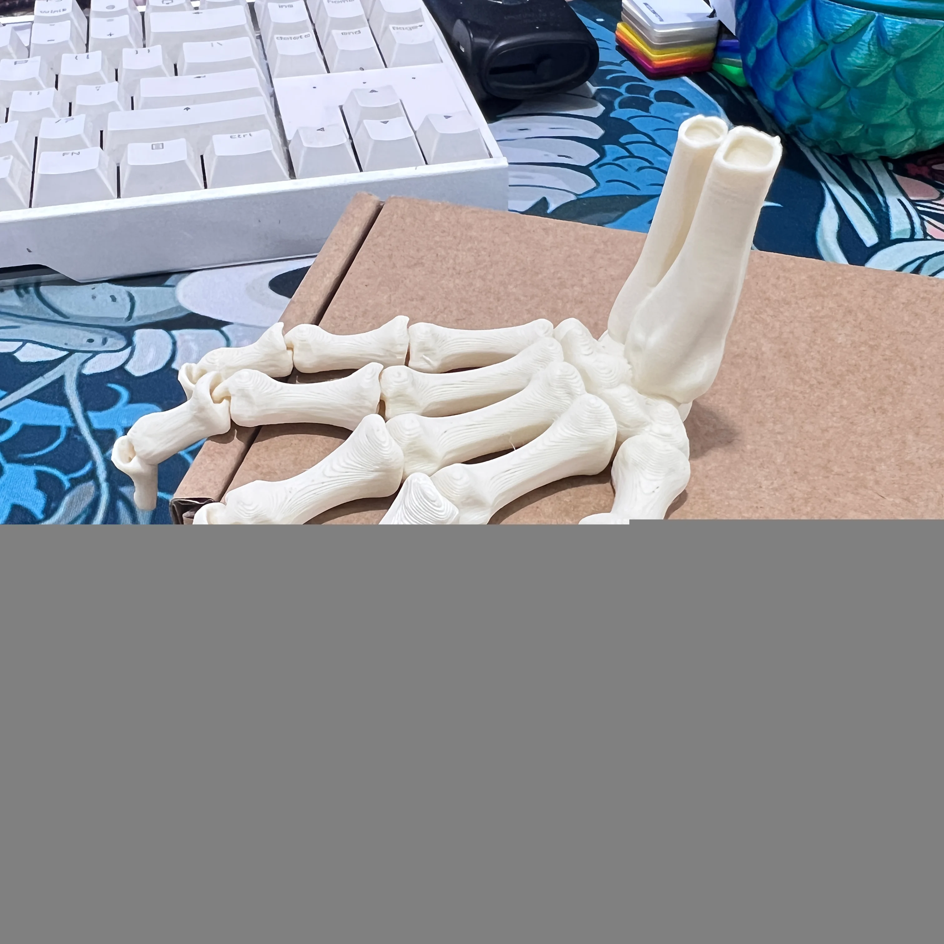 زخرفة تمثال مطبوعة ثلاثية الأبعاد، عظم يد الهالوين، زينة للعطلات، مادة PLA، ديكور داخلي، هدايا العيد، الهالوين #3