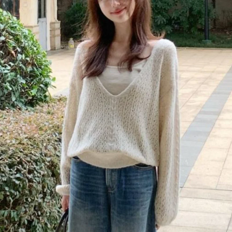 

Комплект из двух предметов: вязаный свитер и майка в корейском стиле, мягкий трикотаж, женский, весна-лето, облегающий, однотонный, с длинным рукавом