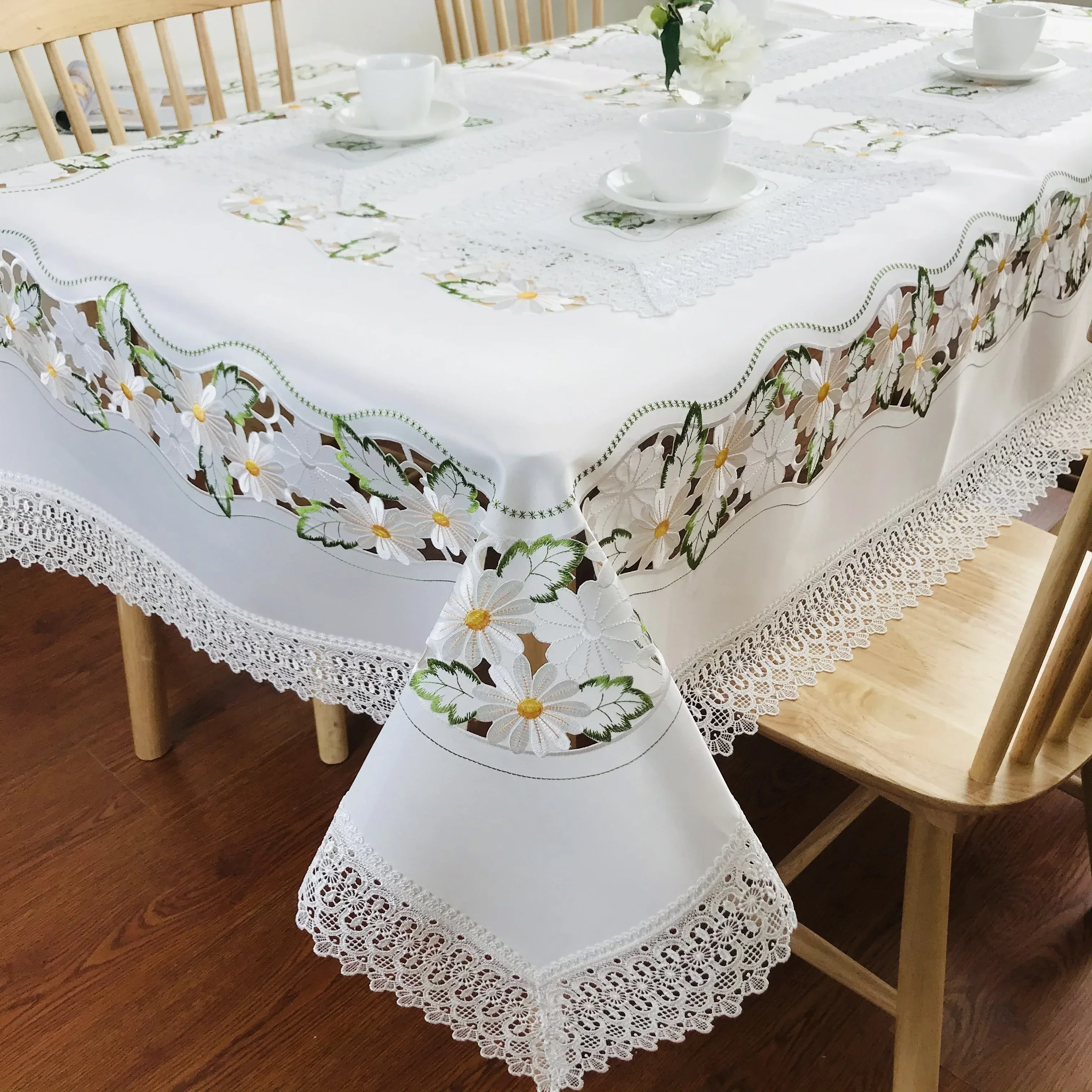 Blooms Embroidered Tablecloth Silky Fiber Table Runner Hollow-cut Placemats Home Decor Dust Cover Holiday Cushion Cover