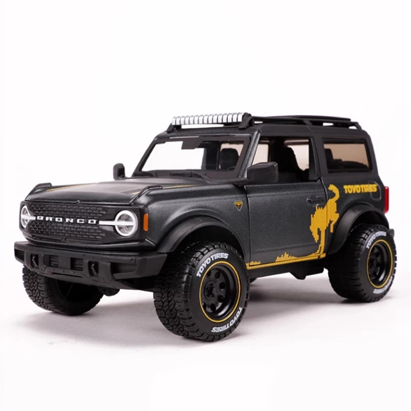 

Maisto 1:24 Scale Bronco Badlands Alloy Simulation Car Off-Road Vehicle Model Finished Product Toy Hobby Collection