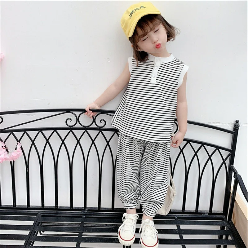 

2-6Y Summer Girls Two Piece Set Vest+Pants Baby Fashionable Children Sports Stripe Tank Top Haren Pants