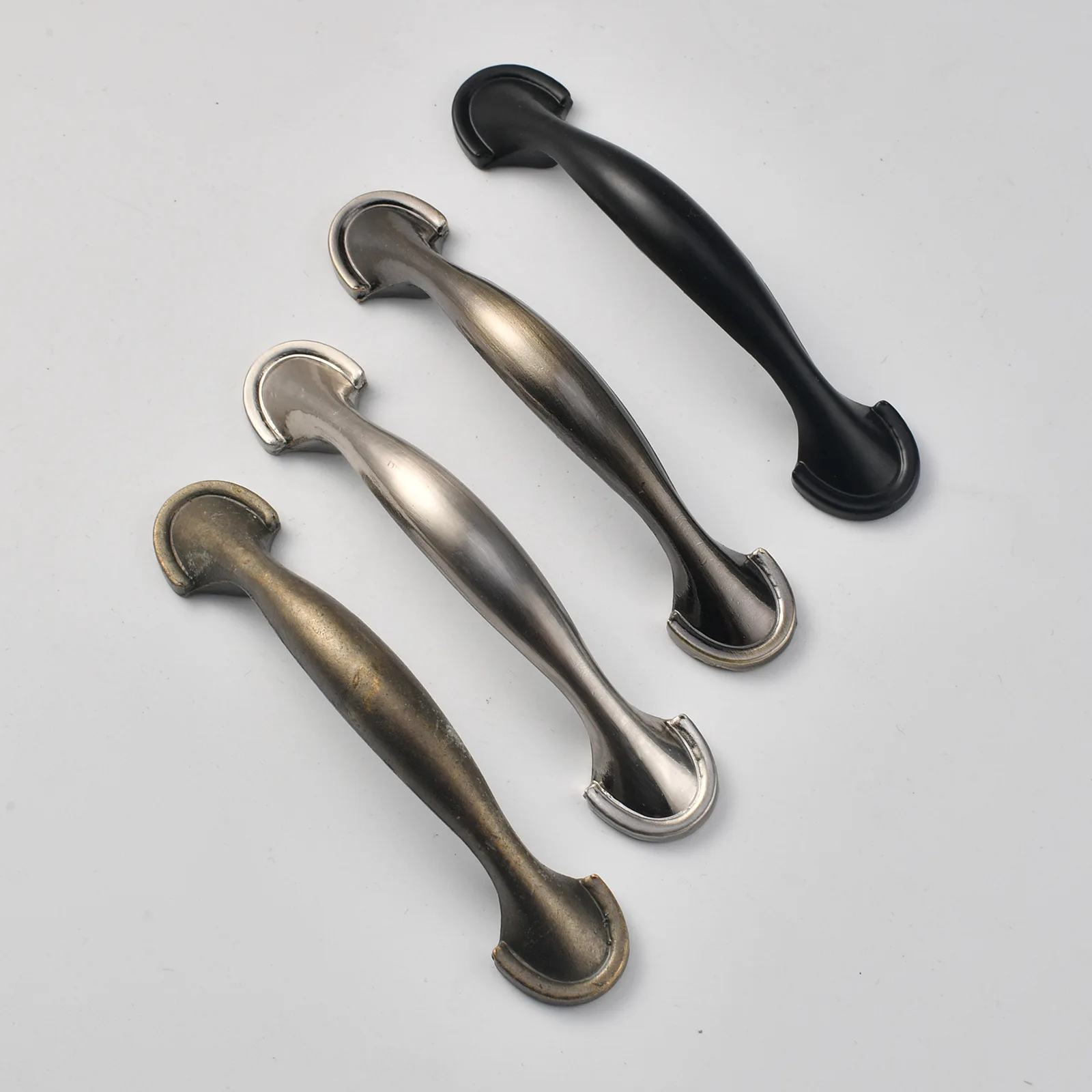 European Chinese retro antique single hole handle American wine cabinet wardrobe drawer cabinet door handle hole distance 76mm