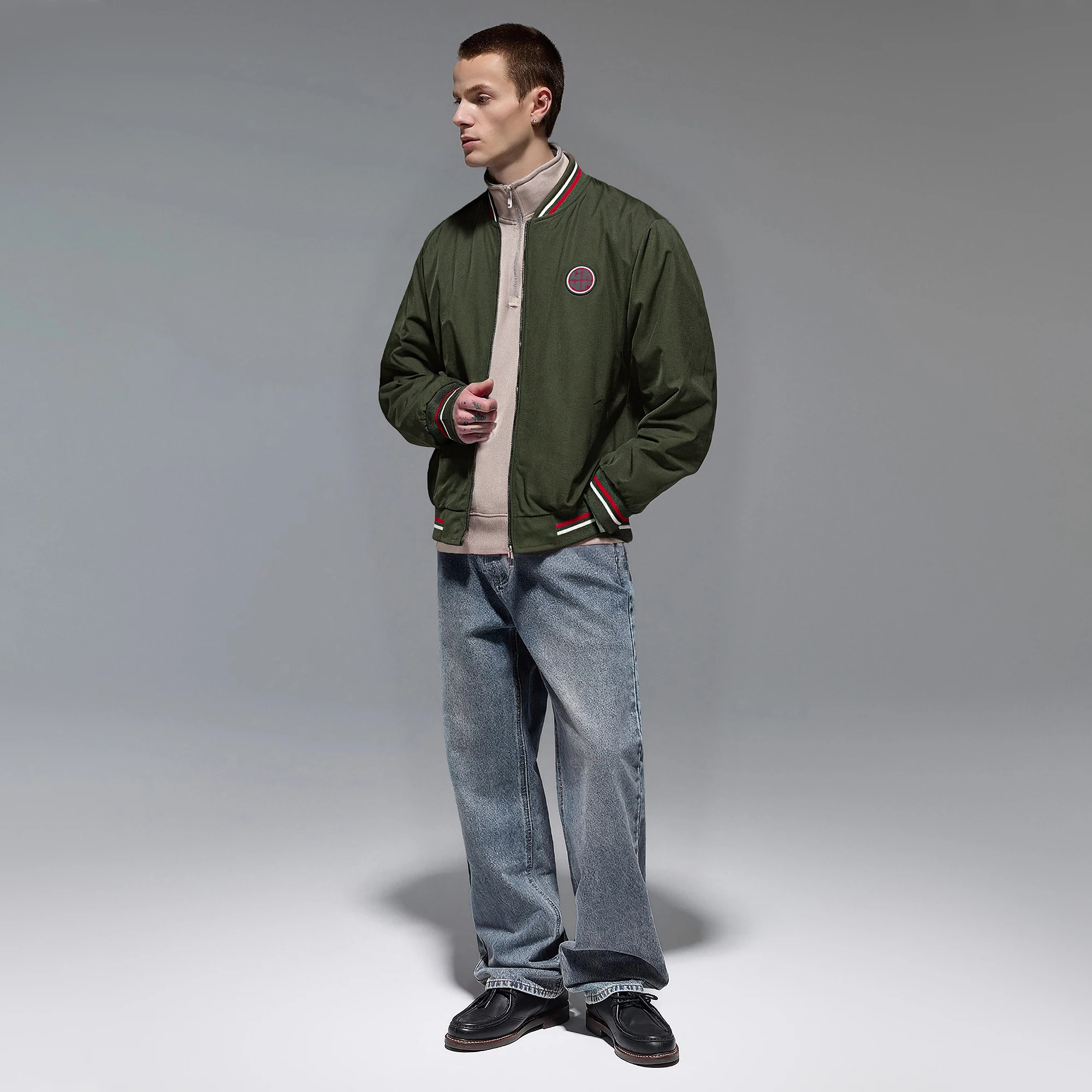 سترة رجالية من CHCH موضة الخريف متعددة الاستخدامات مقاومة للرياح سترة رجالية رفيعة غير رسمية للشارع الأمريكي تصميم شارة كلاسيكية معطف رجالي #3