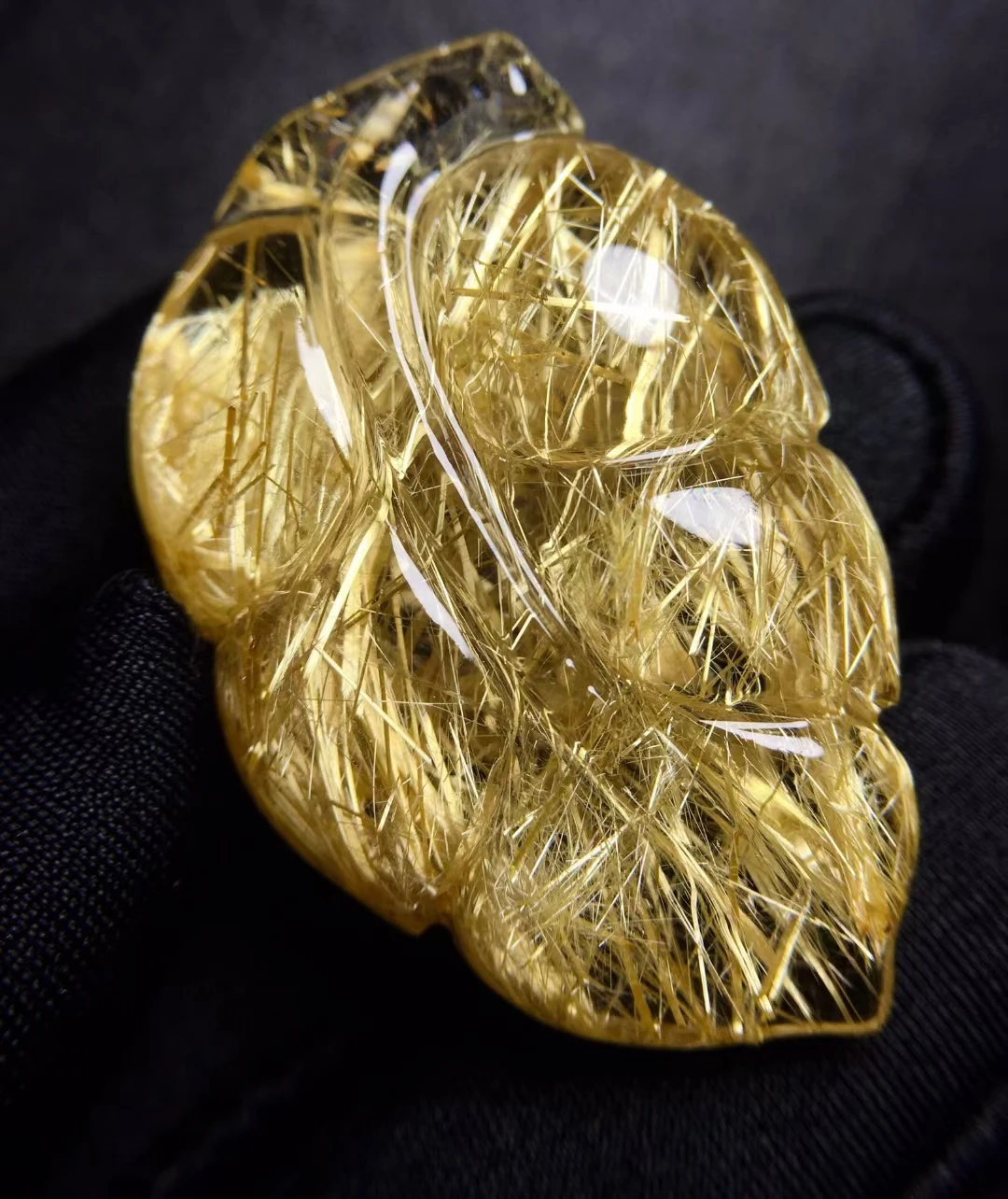 Natural Gold Rutilated Quartz Pendant Leaf Rutilated Quartz Jewelry 40.8*27.5*11.5mm Men Women Brazil AAAAAAA