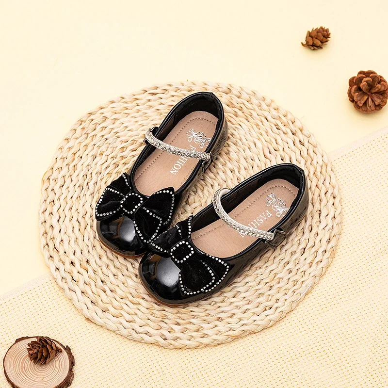 

Children Princess Shoe with Bowknot Fashion Little Girls Red Leather Shoe for Christmas New Year Party Kids Single Shoes