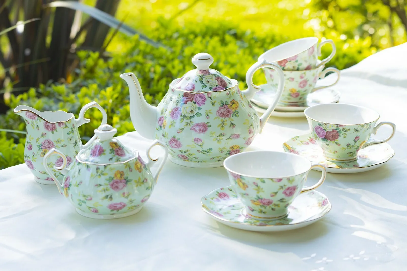

Чайный сервиз Grace Teaware Blue Cottage Rose Chintz из тонкого фарфора, 11 предметов